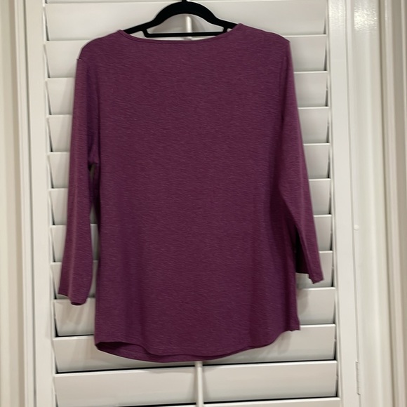 Chico’s Ultimate Tee, V-Neck, Size 2 (10/12) Violet, 3/4 sleeve. - Picture 5 of 7